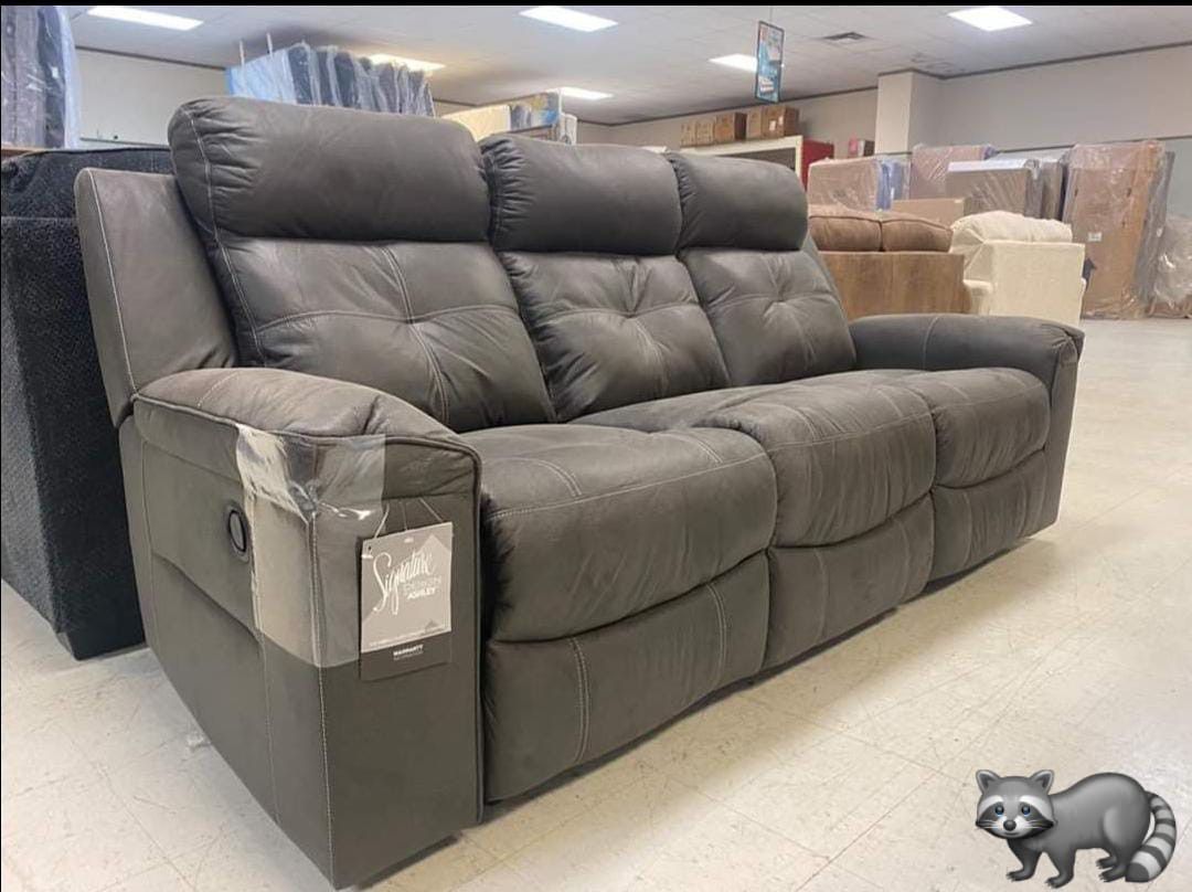 Ashley Jesolo Gray Reclining Sofa Couch With İnterest Free Payment Options 