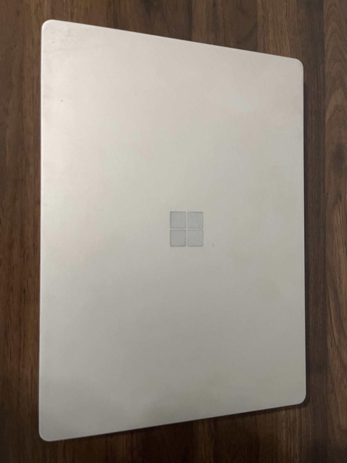 Microsoft Surface Laptop 2