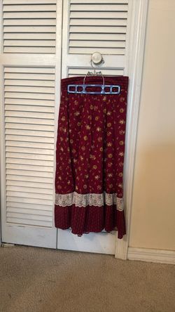 Burgundy Floral Skirt with Lace Trim