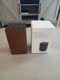 8-piece Steak Knife Block