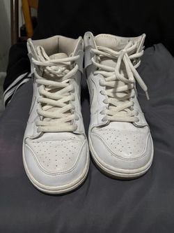 White Nike Air Jordan 1 SIZE 10.5 M