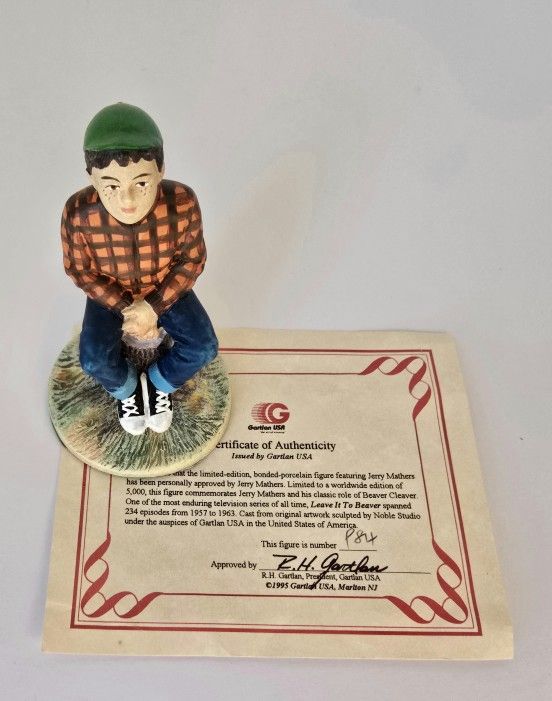 Gartlan USA Noble Studios Sculpture "The Beaver" Figurine
