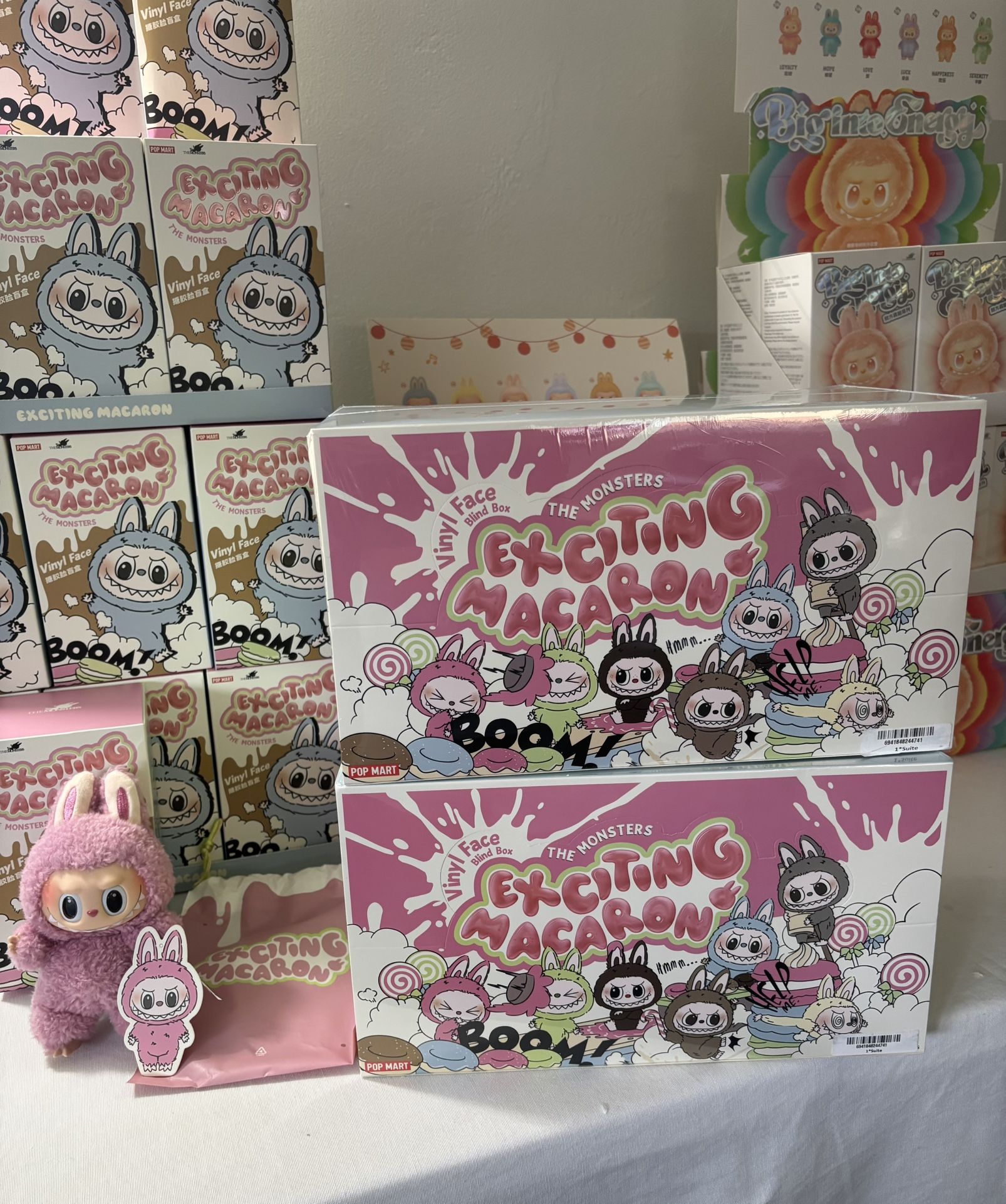 Exciting Macaron - Authentic Labubu