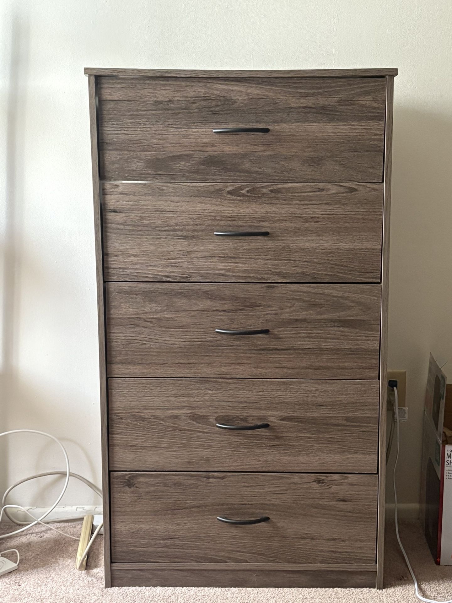 Wooden 5-Drawer Dresser