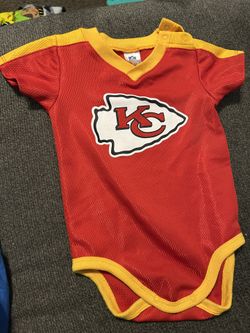 Gerber NFL Unisex Baby Nfl Team Chiefs Onesie Bodysuit 