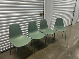 4 Article Svelti chairs