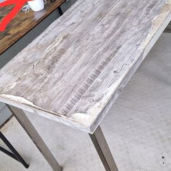 Free Table