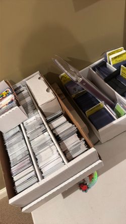 Sports cards Collection 600+ cards