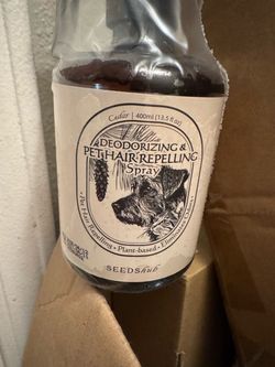 SEEDShub Cedar Pet Hair Repelling & Deodorizing Spray