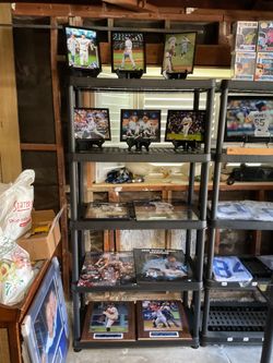 Huge Giant Sale Autographed sale Today Saturday May 16th from 10am to 5pm Bobbleheads, Baseballs, Basketballs, Photos, Jerseys and Pops