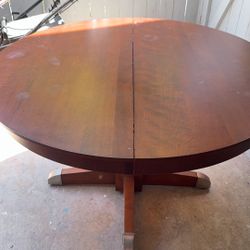 Mesa En Buenas Condiciones 