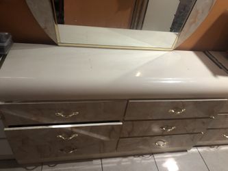 Dresser and nightstand