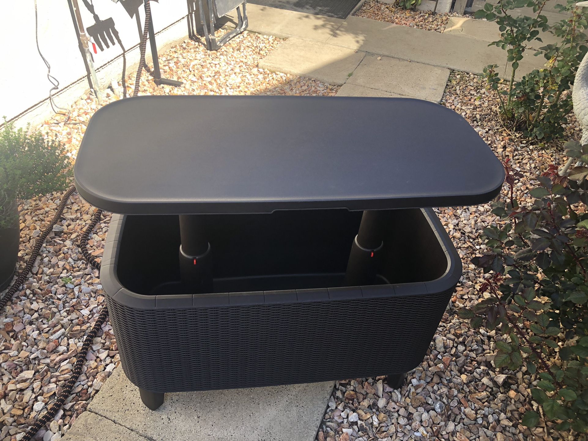 Cooler table combo