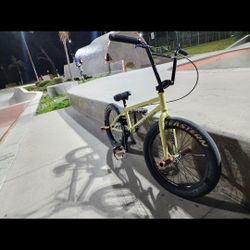 Eastern Bmx Bike (With Upgrades)