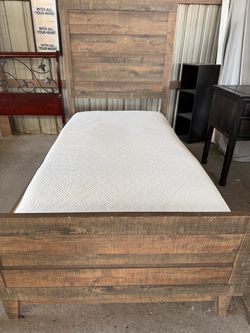 Twin bed mattress included