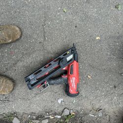Milwaukee M18