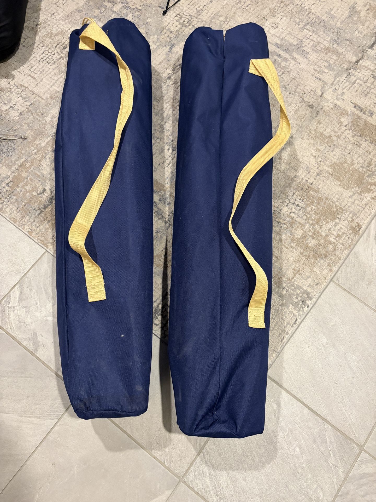 2 Cots And 4 Sleeping Pads