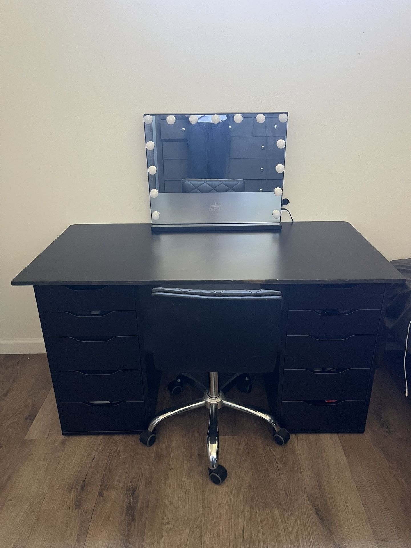 Vanity With Mirror And Chair 