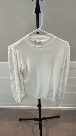 White Knit Sweater with Diamond Puff Sleeves