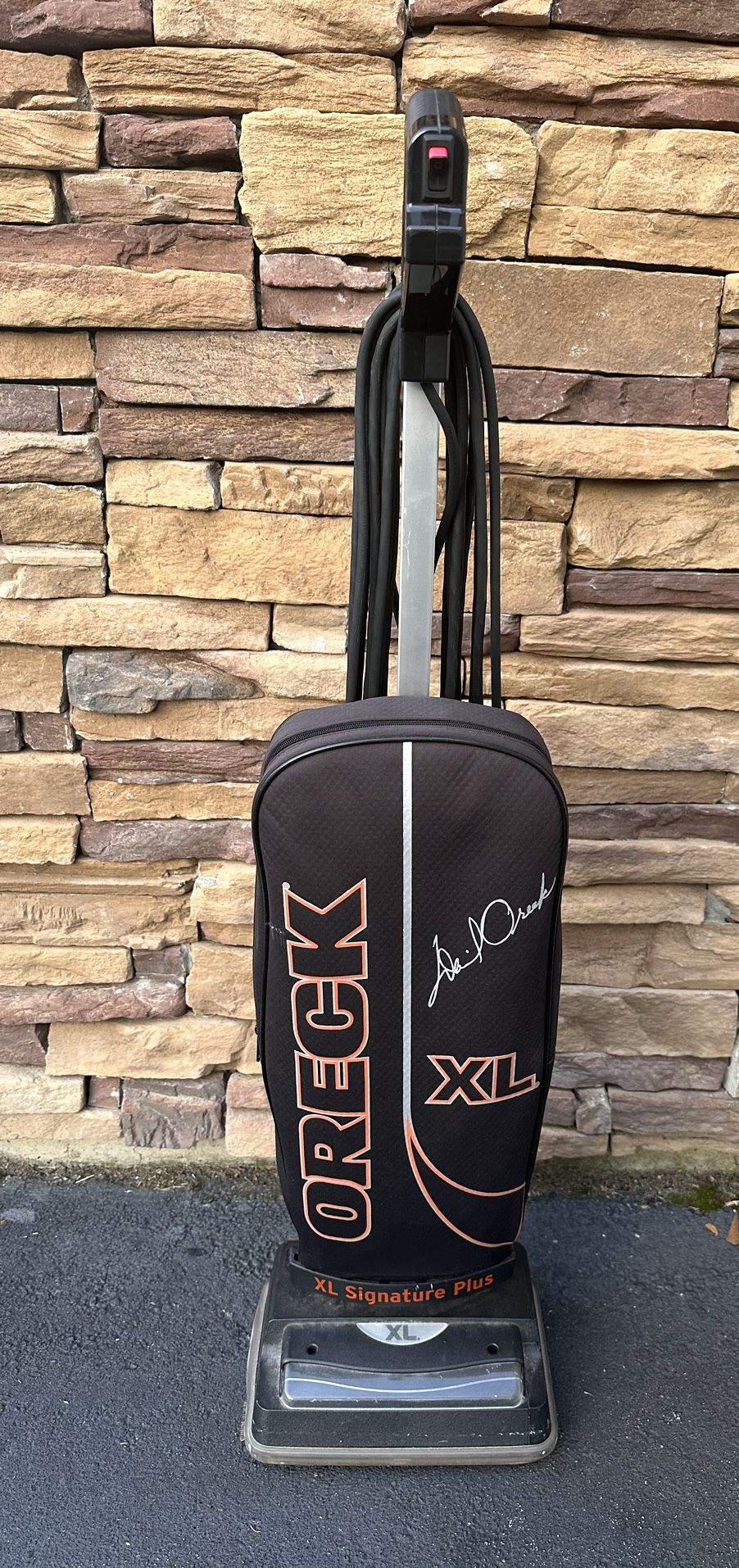 Oreck XL Vacuum Cleaner