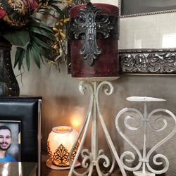 Candle W/Stand