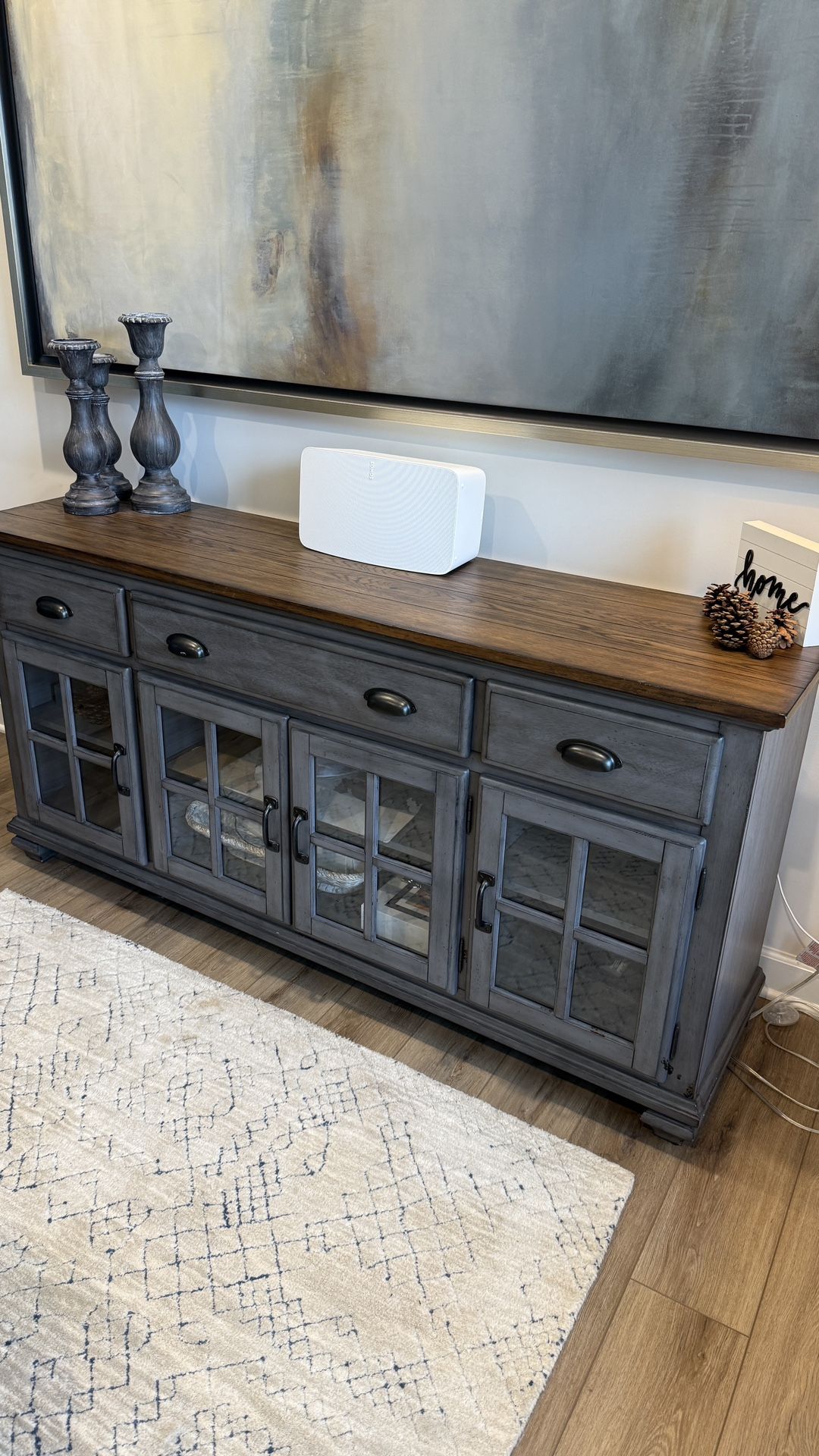 Credenza