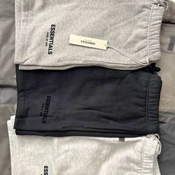 ESSENTIALS SHORTS & SHIRTS(FREE ITEMS WITH PURCHASE)