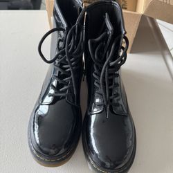 Dr. Martens