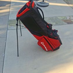 Golf Bag  Taylor Made Flex Tech 140$ Read Below