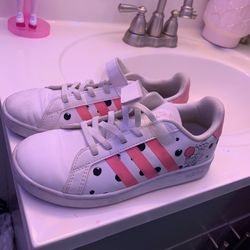 Minnie Mouse Adidas Shoes 