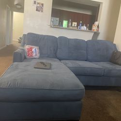 Living room Couch 
