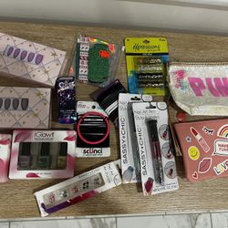 New Nail Stuff, Makeup Bags
