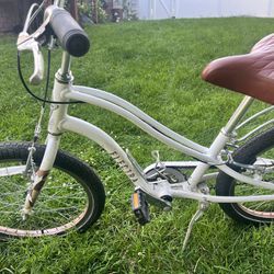 Electra Sprocket 20 Inch Kids Bike