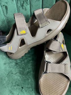 THE NORTH FACE SIZE 10