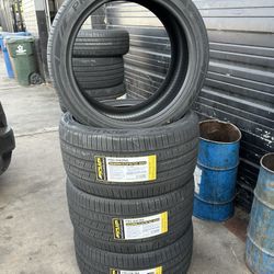 305-35R20 DODGE HELLCAT TIRE SET WITH INSTALLATION 