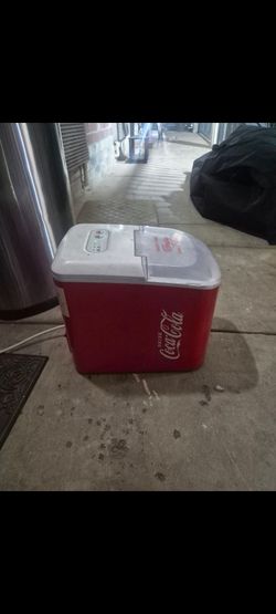 Coca Cola Ice machine