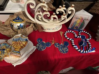 Happy Hanukkah Lot 8 Pcs In Great Condition (Vintage Estate Judaica Lenox Porcelain Jewish L'Chaim Menorah Candle Holder 