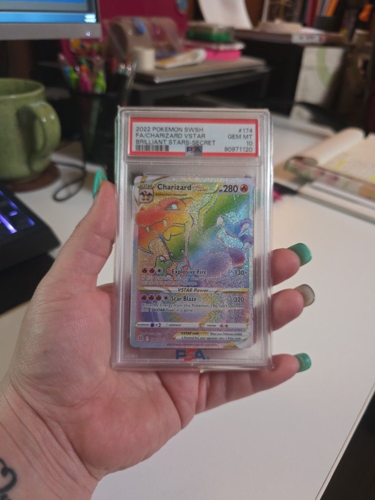 2022 Pokémon FA/Charizard VSTAR Secret