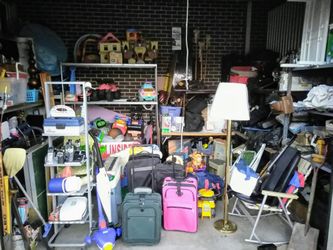 BELLEFONTAINE STORAGE SALE TOYS AND MORE
