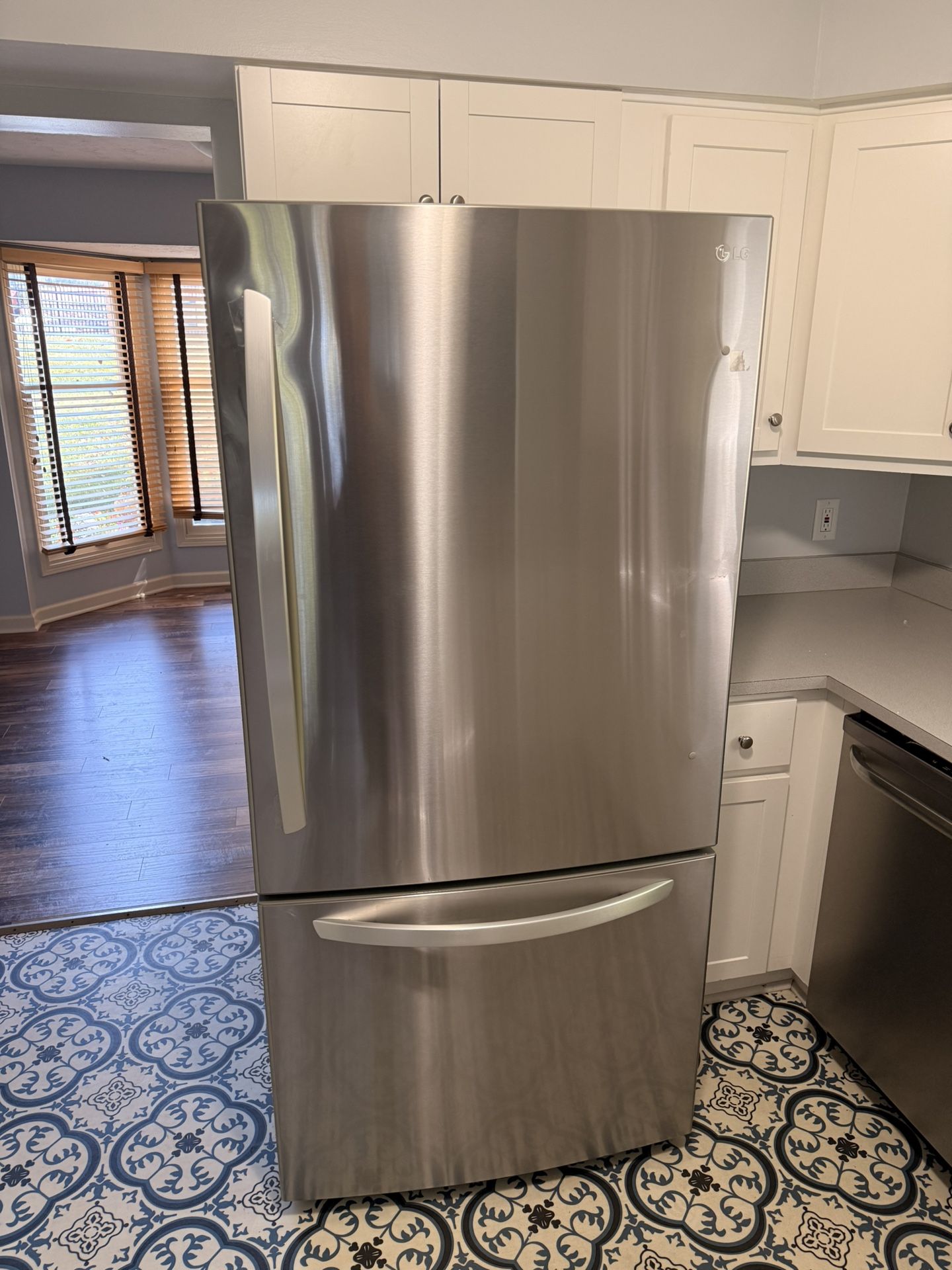 BRAND NEW Refrigerator (retails $1,700)