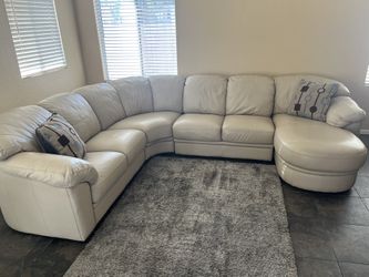 Nice off-white leather sectional