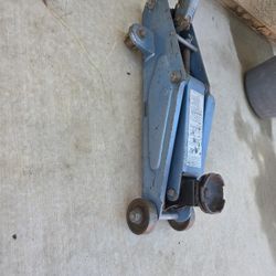 Floor Jack 
