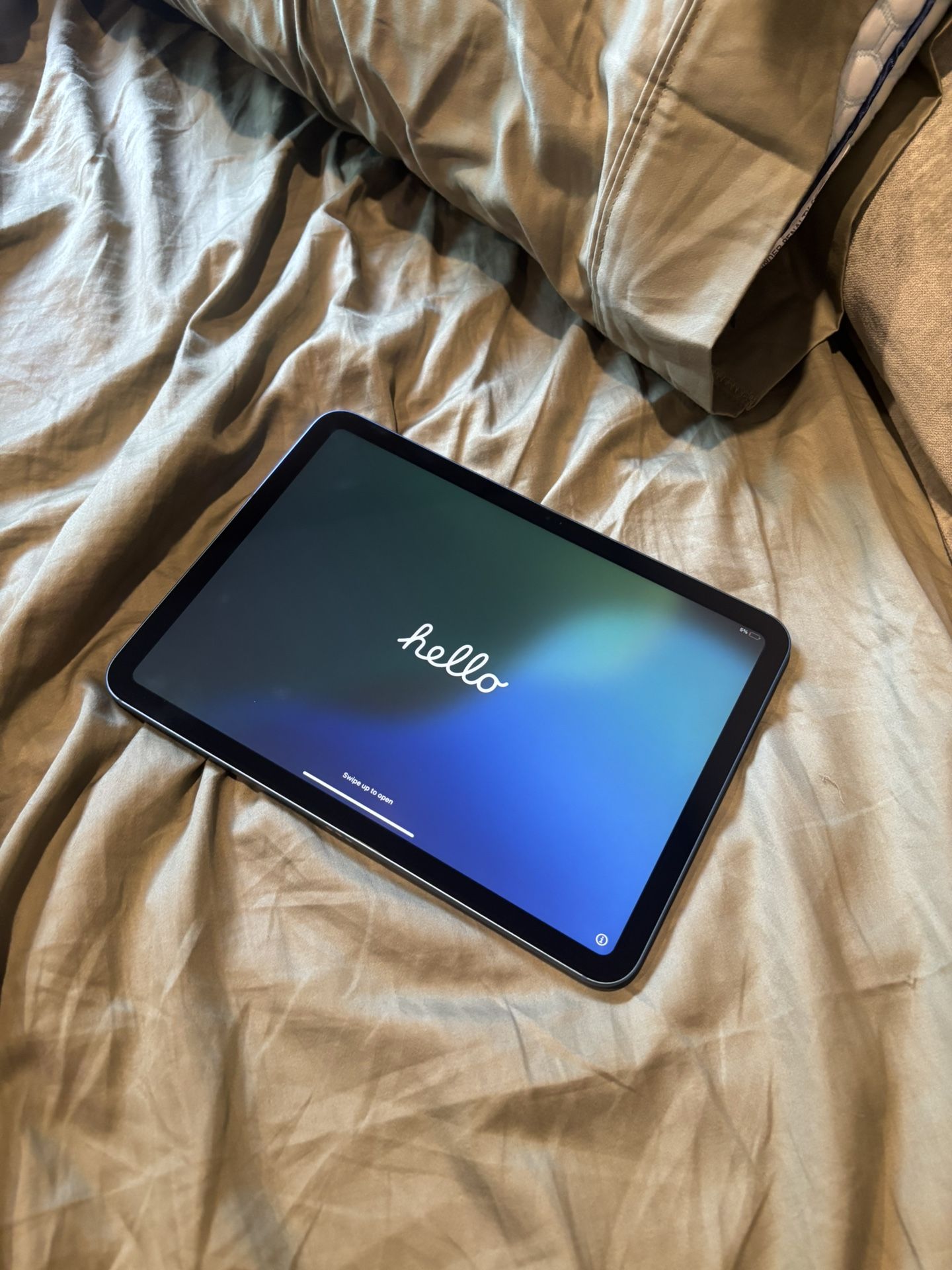 Apple IPad A16 128GB WiFi+ Cellular Blue 