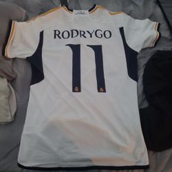 Camiseta Fan Edition Real Madrid Con Numero De Rodrigo 11
