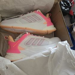 Adidas Womens Running Shoe 5 1/2