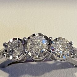 1 Carat Diamond Engagement Ring