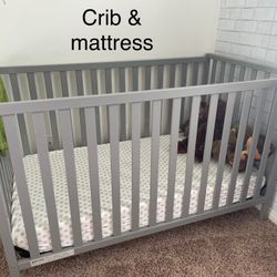 Baby Crib With Mattress 