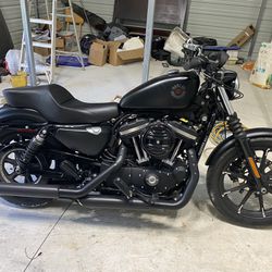 motorcycle iron 883 xl 2022 