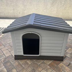 Midwest Ferplast Villa Dog House (Medium Size)