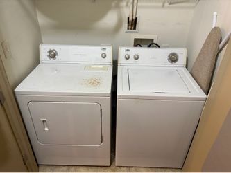 Washer and dryer set